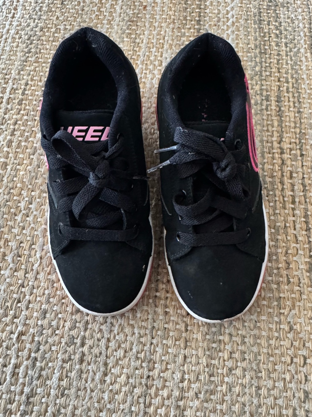 Kids Heelys Black Sneakers with Hot Pink Accent — Low-Top Lace-Up